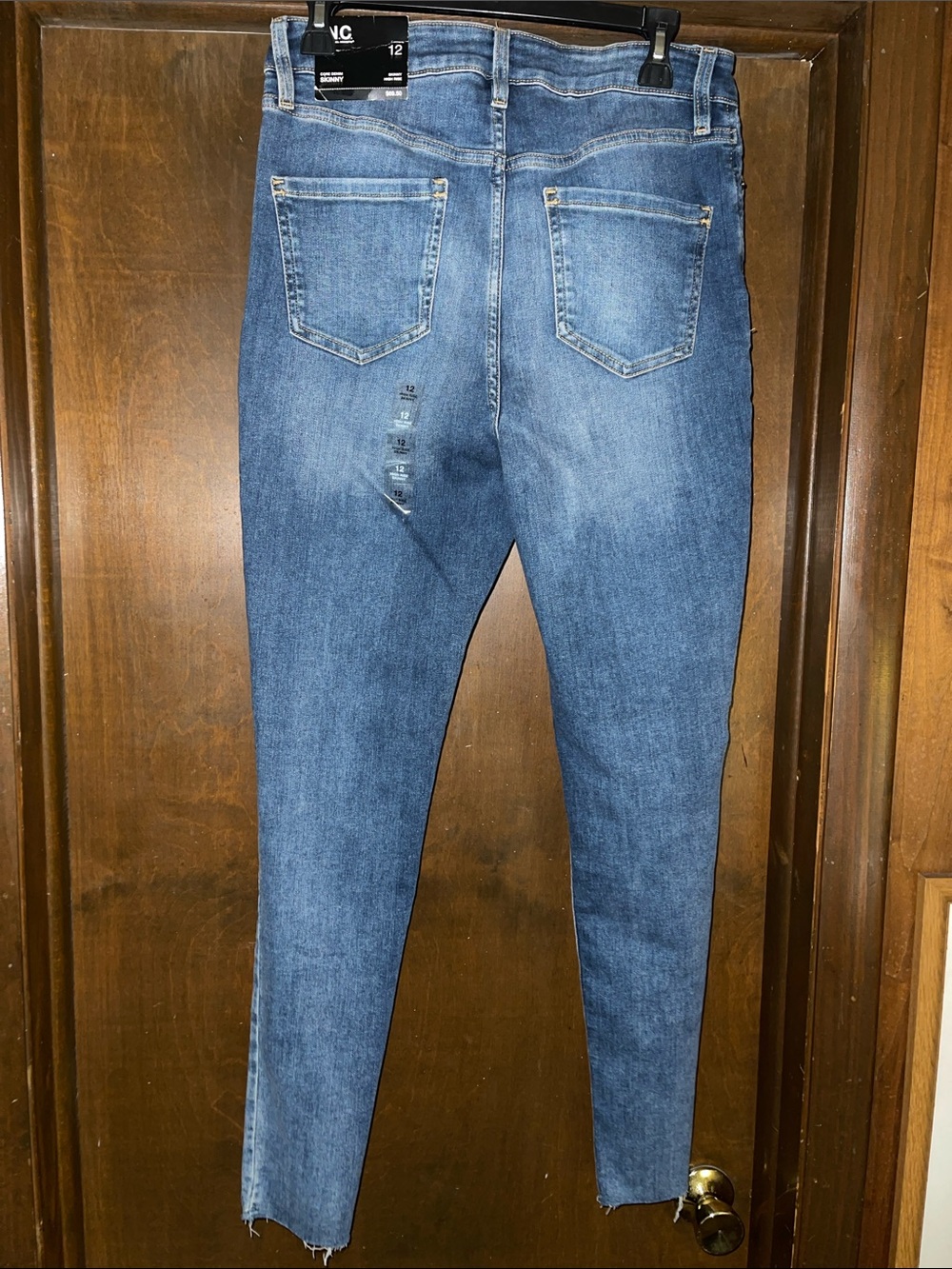 INC Denim Women’s Blue Skinny Jeans with Knee Distressing - Picture 4 of 5